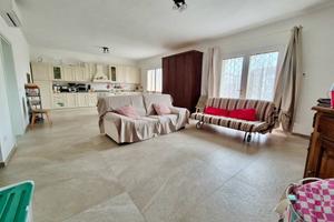 Villa di 210 m² con 5 locali a San Giuliano Terme