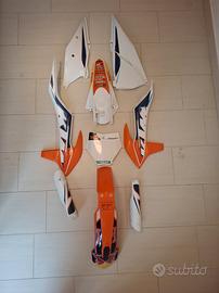 kit plastiche originali ktm 2022