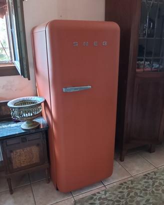 Frigorifero SMEG Stile anni 50