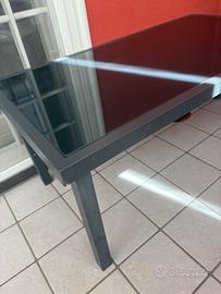 Tavolo vetro nero temperato