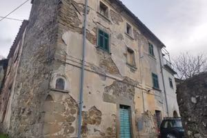 Casa semi indipendente