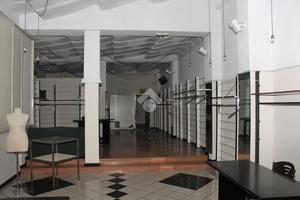 NEGOZIO A CASTROVILLARI