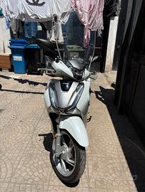Scooter Sh 150 Abs 