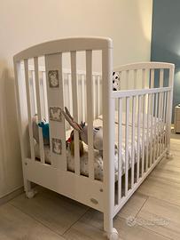 Lettino sbarre + materasso + paracolpi + piumone