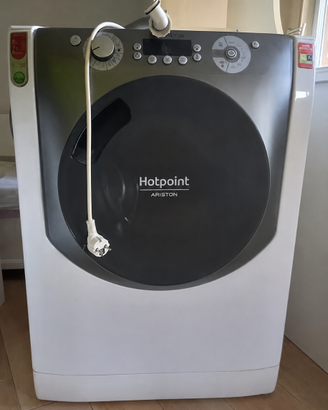 Lavasciuga Hotpoint Ariston Aqualtis 9kg / 7kg