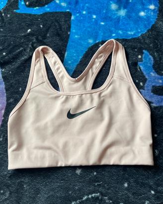 Top sportivo nike