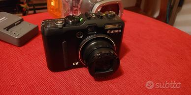 Canon G9 con Scafandro e batteria nuova