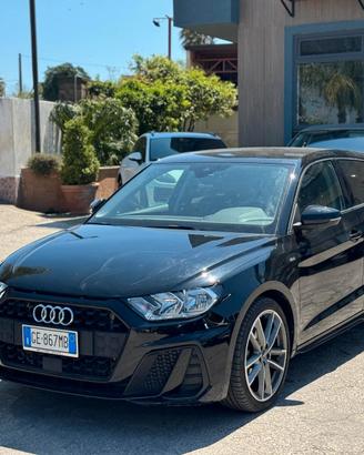 Audi A1 SPB 30 TFSI S tronic line edition