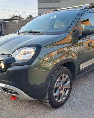 FIAT PANDA 900 BENZINA 4X4 CROSS E6