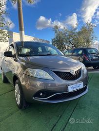 Lancia Ypsilon 0.9 TwinAir Metano Ecochic Silver