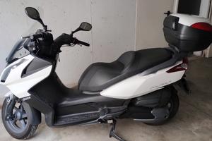 Kymco Downtown 300i ABS