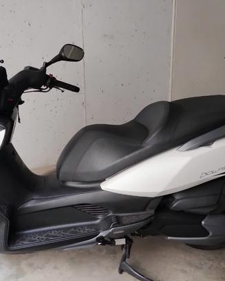 Kymco Downtown 300i ABS