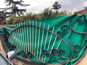 Recinzione cancello ferro ringhiera grate curva