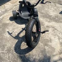 Drift trike a motore elettrico
