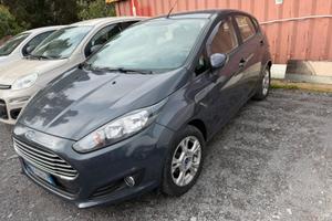 Ford fiesta 1,2 benzina