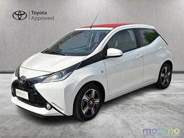 Toyota Aygo 1.0 x-wave