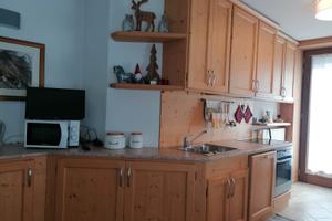 Bilocale arredato posizione centrale posto auto