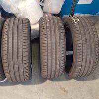 MICHELIN  225 50 18 PNEUMATICI GOMME