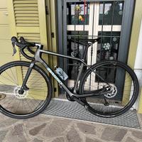 Bici gravel basso palta