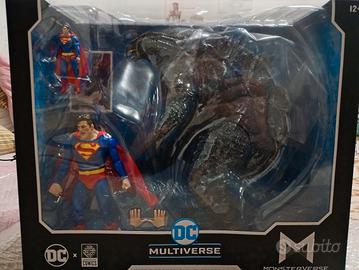 McFarlane Toys Superman Vs Godzilla nuovo sigillat