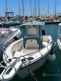 Mako 284 CC + 2 Mercury Verado 300 cv