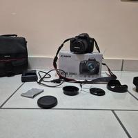 Fotocamera Reflex Canon 2000D + custodia