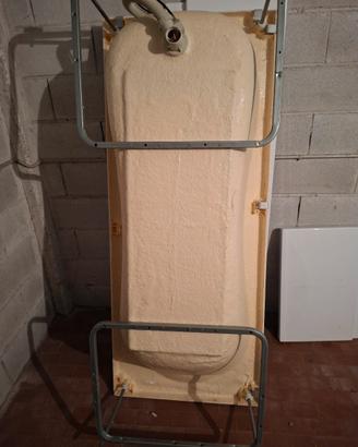 vasca da bagno su supporto