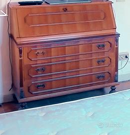 cassettiera con scrittoio 