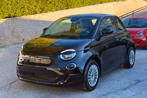 FIAT 500 Berlina Hybrid Pop