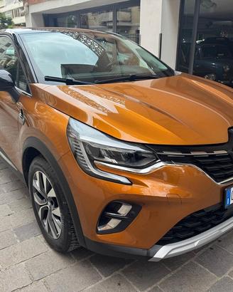 RENAULT Captur TCe 130CV EDC Fap Intens AUTOMATICA