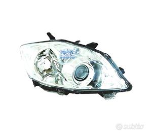 FANALE DESTRO TOYOTA AURIS 10-13 CON FONDO CROMATO