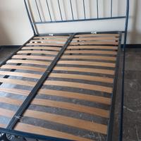 Letto matrimoniale in ferro 