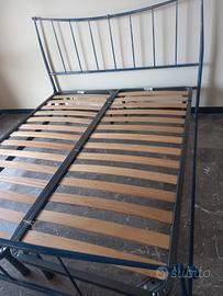 Letto matrimoniale in ferro 