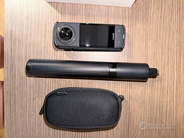 INSTA360 X4