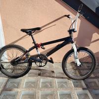 bmx nera 