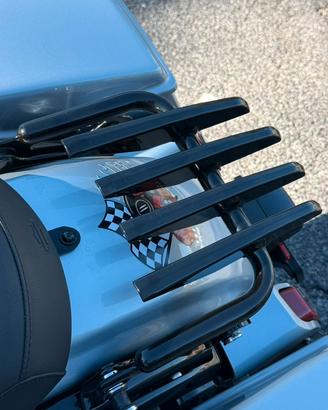 Portapacchi Stealth nero per Harley Touring