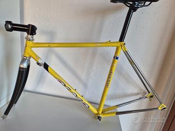 Telaio OLMO Sintex + Forcella OCLV Carbon + Chorus