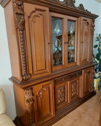 Stanza da pranzo soggiorno buffet tavolo