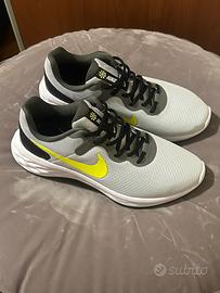 Nike Revolution 6