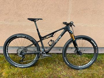 Arc8 evolve fs M 2025