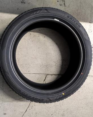 Gomme 275/40 R20 106Y mai montate