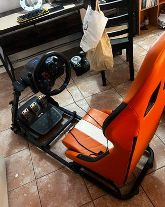 Simulatore di guida logitec