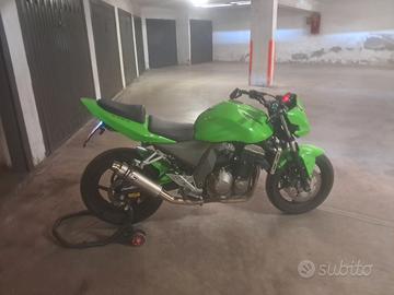 z750 tenuta maniacalmente