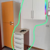  cameretta, vetrinette, scaffali,tavoli