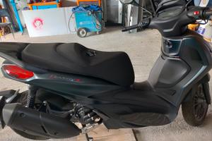 Piaggio Beverly S 310