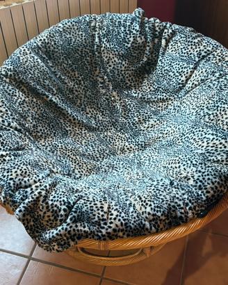 Poltrona Papasan in rattan con cuscino leopardato