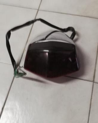 fanale posteriore honda shadow 600