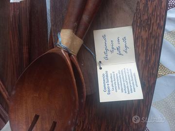 servizio da pesce e sushi INDONESIANO