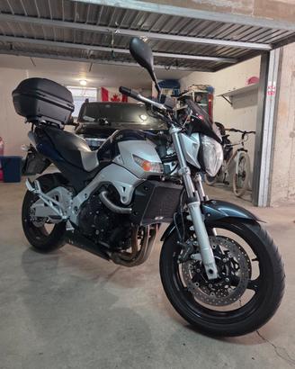 suzuki gsr 600