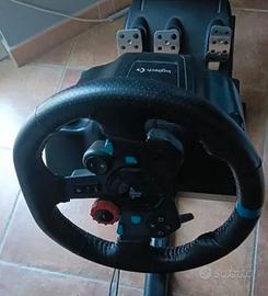 Volante e pedali 